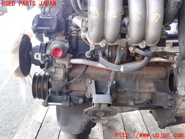 2UPJ-9234572010]ハイラックスサーフ(RZN185W)エンジン 3RZ-FE 4WD 中古_3