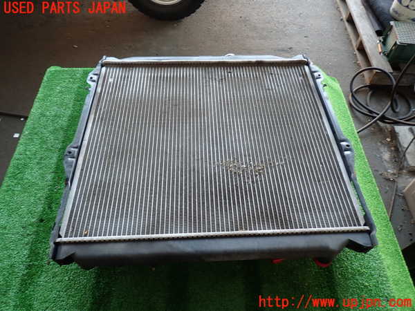 2UPJ-9234572321]ハイラックスサーフ(RZN185W)ラジエーター1 中古_3