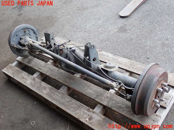 2UPJ-9234574400]ハイラックスサーフ(RZN185W)リアデフホーシング 中古_3