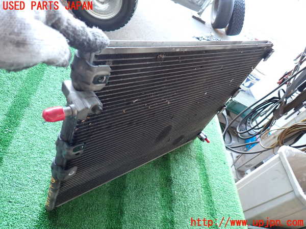 2UPJ-9234576031]ハイラックスサーフ(RZN185W)エアコンコンデンサー1 中古_2