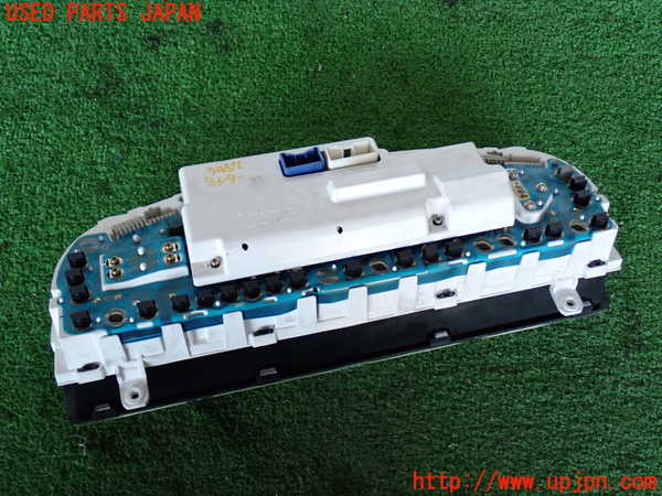 2UPJ-9234576170]ハイラックスサーフ(RZN185W)スピードメーター 中古_2
