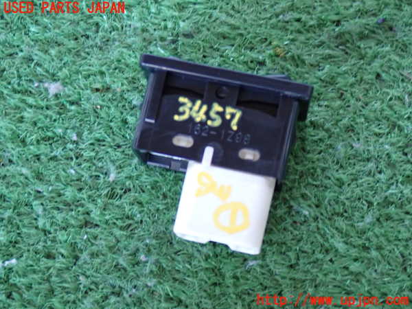 2UPJ-9234576306]ハイラックスサーフ(RZN185W)スイッチ1 (バックドアパワーウィンドウ) 中古_2