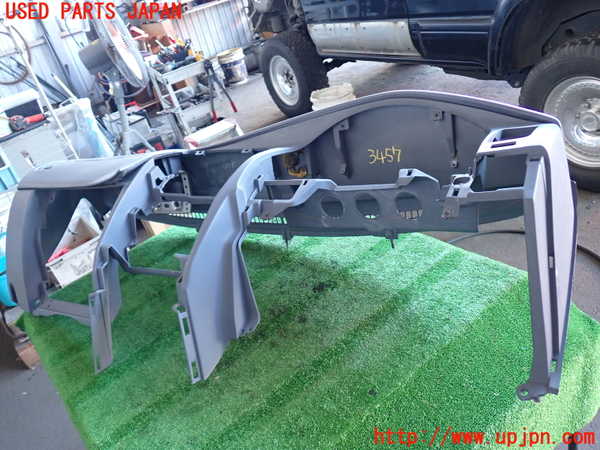 2UPJ-9234577505]ハイラックスサーフ(RZN185W)ダッシュボード 中古_3
