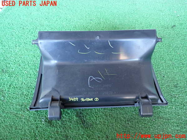 2UPJ-9234577516]ハイラックスサーフ(RZN185W)グローブボックス1 中古_3