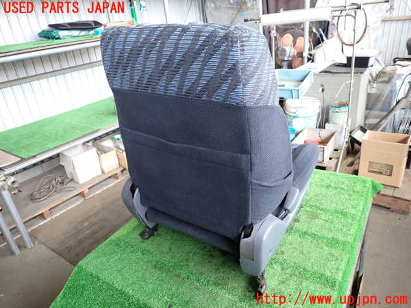 2UPJ-9234577065]ハイラックスサーフ(RZN185W)助手席シート 中古_4