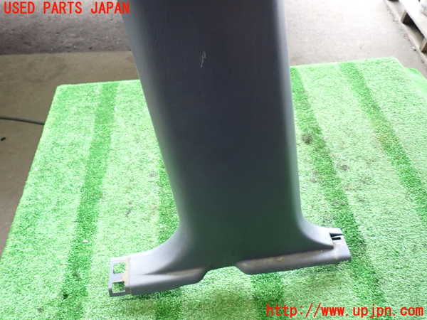 2UPJ-9234577670]ハイラックスサーフ(RZN185W)左センターピラートリム 中古_3