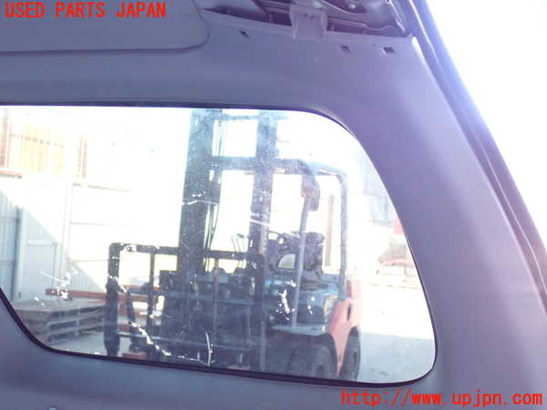 2UPJ-9234577675]ハイラックスサーフ(RZN185W)右リアピラートリム (ジャンク品) 中古_3
