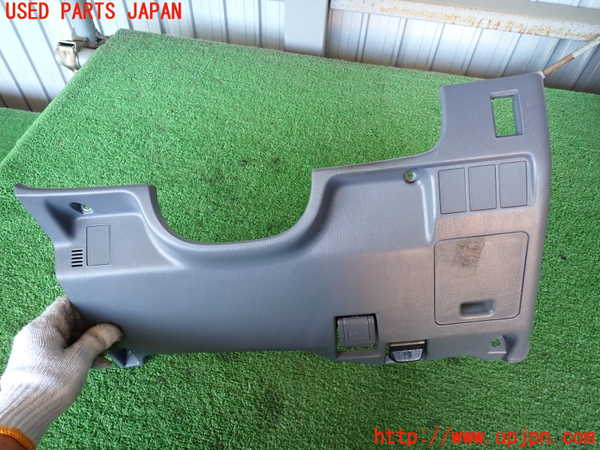 2UPJ-9234577691]ハイラックスサーフ(RZN185W)内装トリム類1 中古_2