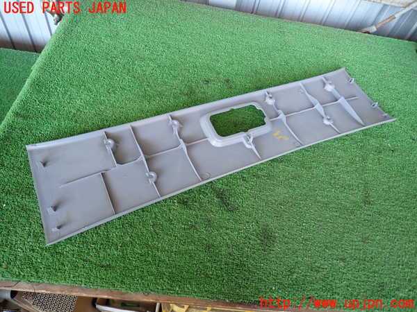 2UPJ-9234577693]ハイラックスサーフ(RZN185W)内装トリム類3 中古_2