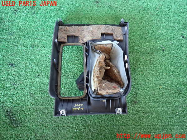 2UPJ-9234577575]ハイラックスサーフ(RZN185W)シフトブーツ 中古_3