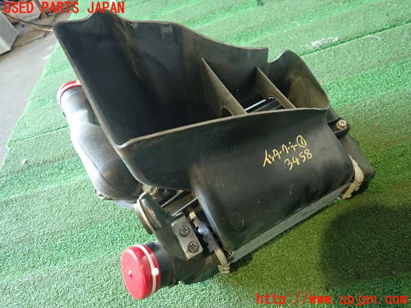 2UPJ-9234582451]コルト ラリーアート バージョンR(Z27AG)インタークーラー1 中古_2