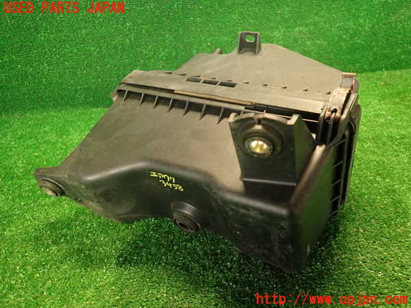 2UPJ-9234582560]コルト ラリーアート バージョンR(Z27AG)エアクリーナーボックス 中古_2