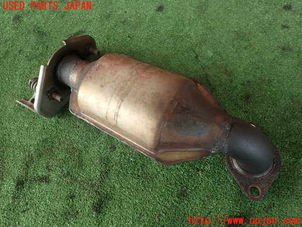 2UPJ-9234582661]コルト ラリーアート バージョンR(Z27AG)触媒1 中古_2