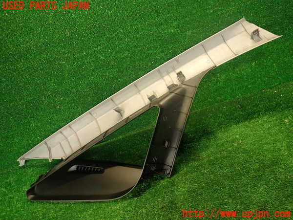 2UPJ-9234587660]コルト ラリーアート バージョンR(Z27AG)左フロントピラートリム 中古_5