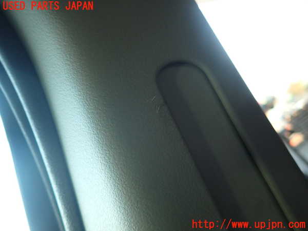 2UPJ-9234587665]コルト ラリーアート バージョンR(Z27AG)右センターピラートリム 中古_2