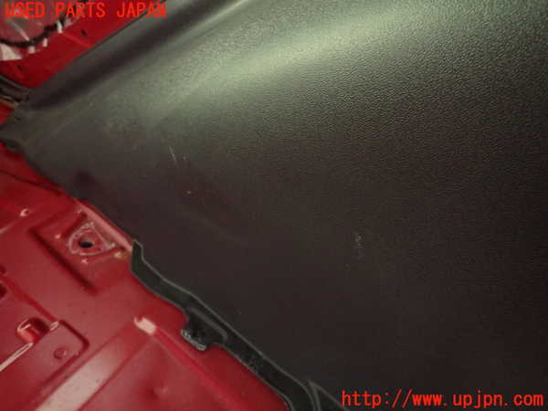 2UPJ-9234587675]コルト ラリーアート バージョンR(Z27AG)右リアピラートリム 中古_3