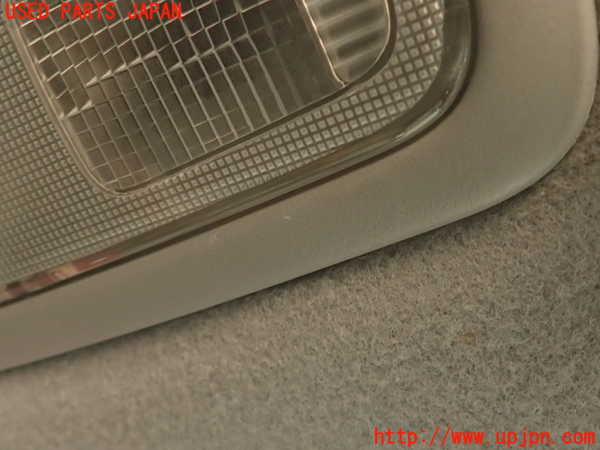 2UPJ-9234586411]コルト ラリーアート バージョンR(Z27AG)ルームランプ1 (1列目真中) 中古_3