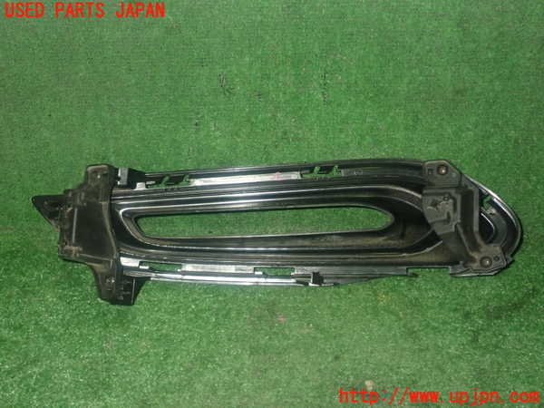 1UPJ-9234591100]ヴェゼル ハイブリッド(e：HEV)(RU3)右前コーナーパネル 中古_2