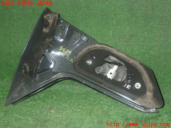 1UPJ-9234591550]ヴェゼル ハイブリッド(e：HEV)(RU3)右リアフィニッシャー 中古_2