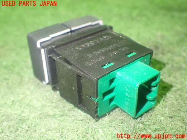 1UPJ-9234596307]ヴェゼル ハイブリッド(e：HEV)(RU3)スイッチ2(フロント熱線 ドアミラー格納オートOFF) 中古_3