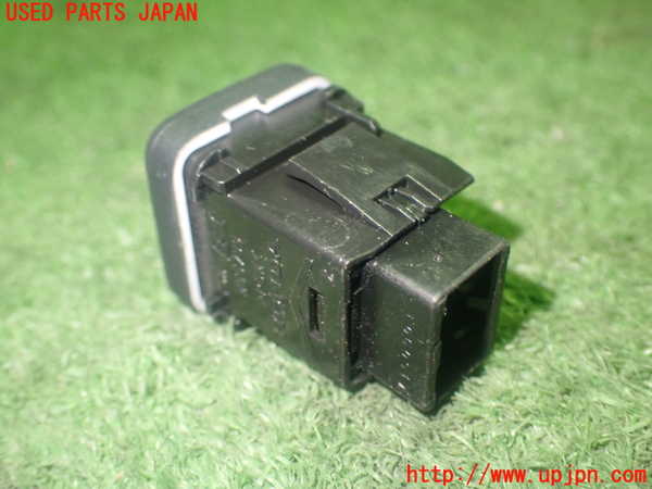 1UPJ-9234596311]ヴェゼル ハイブリッド(e：HEV)(RU3)スイッチ6(横滑り防止OFF) 中古_3