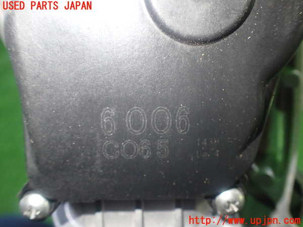 1UPJ-9234596770]ヴェゼル ハイブリッド(e：HEV)(RU3)フロントワイパーモーター 中古_3