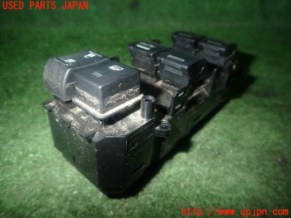 1UPJ-9234596240]ヴェゼル ハイブリッド(e：HEV)(RU3)右前パワーウィンドウスイッチ 中古_2