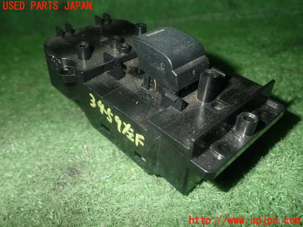 1UPJ-9234596245]ヴェゼル ハイブリッド(e：HEV)(RU3)左前パワーウィンドウスイッチ 中古_3
