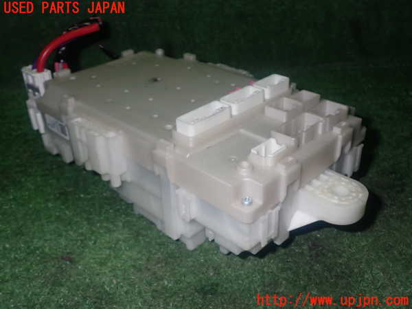 1UPJ-9234596741]ヴェゼル ハイブリッド(e：HEV)(RU3)ヒューズボックス1(室内 運転席側) 中古_3