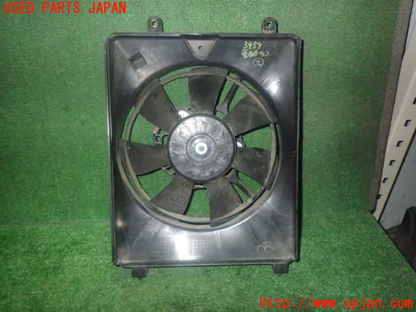 1UPJ-9234596837]ヴェゼル ハイブリッド(e：HEV)(RU3)電動ファン2 中古_2