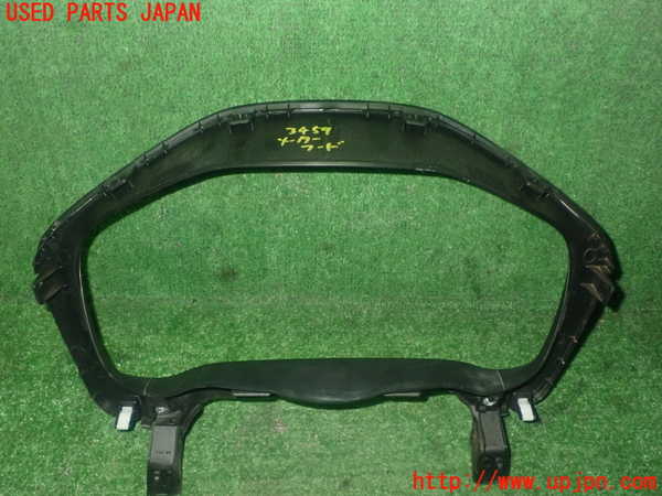 1UPJ-9234597510]ヴェゼル ハイブリッド(e：HEV)(RU3)メーターフード 中古_2