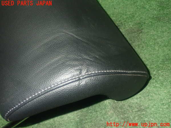 1UPJ-9234597130]ヴェゼル ハイブリッド(e：HEV)(RU3)真中2列目ヘッドレスト 中古_5