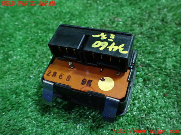1UPJ-9234606280]シトロエン・CX(型式不明)ミラースイッチ 中古_3