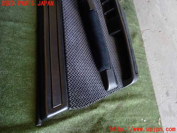 1UPJ-9234601264]シトロエン・CX(型式不明)左前ドア内張り 中古_2