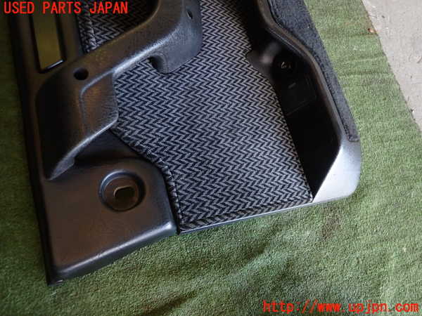 1UPJ-9234601294]シトロエン・CX(型式不明)右後ドア内張り 中古_2