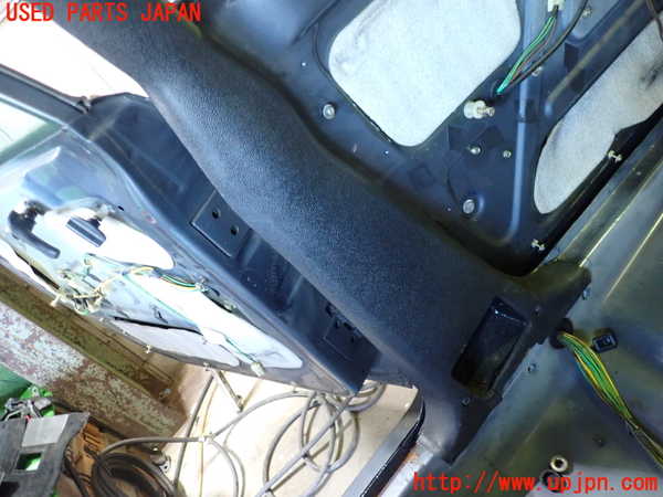 1UPJ-9234607670]シトロエン・CX(型式不明)左センターピラートリム 中古_3