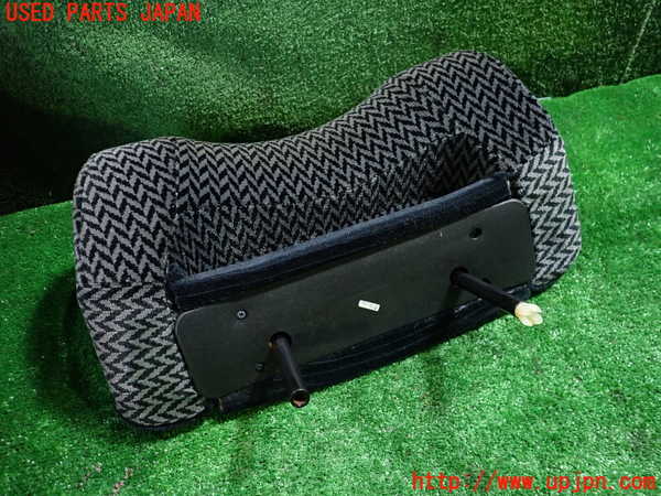 1UPJ-9234607070]シトロエン・CX(型式不明)助手席ヘッドレスト 中古_3