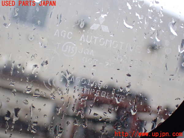 1UPJ-9234611380]パジェロ(V93W)右クォーターガラス 中古(43R-00150 M2L3)_3