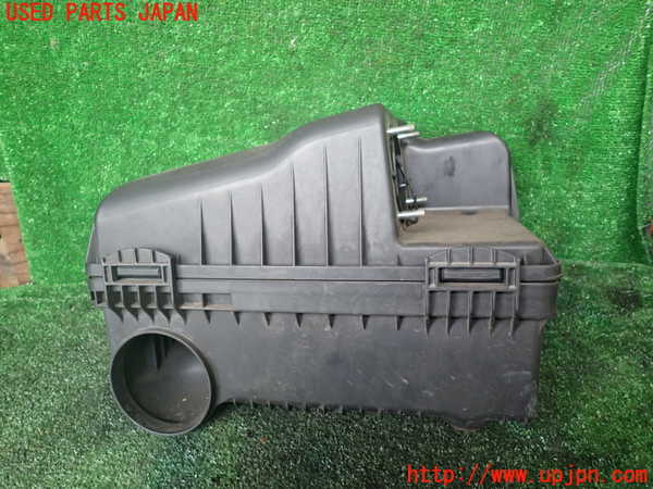 1UPJ-9234612560]パジェロ(V93W)エアクリーナーボックス 中古_2