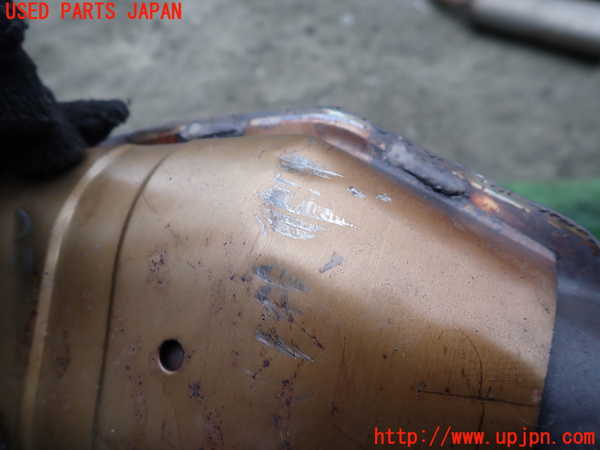 1UPJ-9234612661]パジェロ(V93W)触媒1 中古_4
