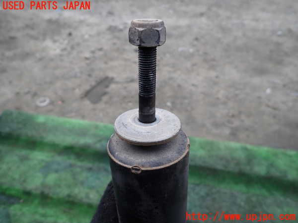 1UPJ-9234615075]パジェロ(V93W)左リアショックアブソーバー 中古_2