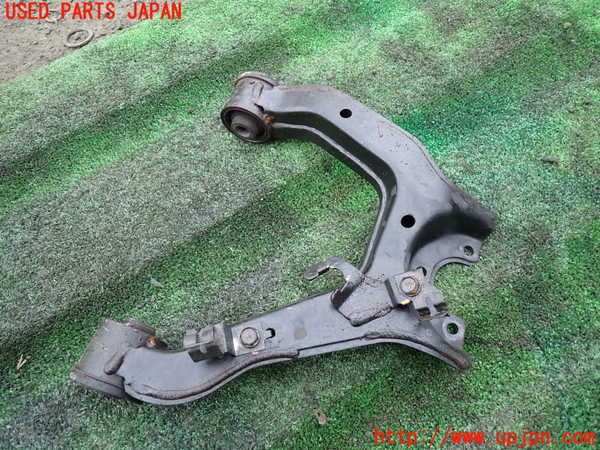1UPJ-9234615126]パジェロ(V93W)右フロントアッパーアーム1 中古_2