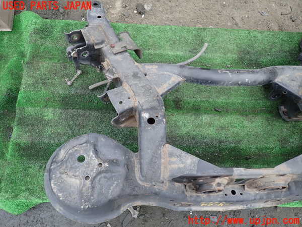 1UPJ-9234615295]パジェロ(V93W)リアメンバー 中古_3