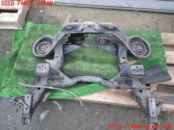 1UPJ-9234615295]パジェロ(V93W)リアメンバー 中古_5