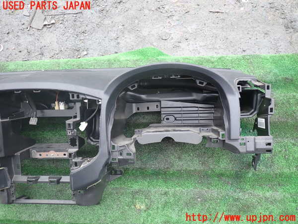 1UPJ-9234617505]パジェロ(V93W)ダッシュボード 中古_2
