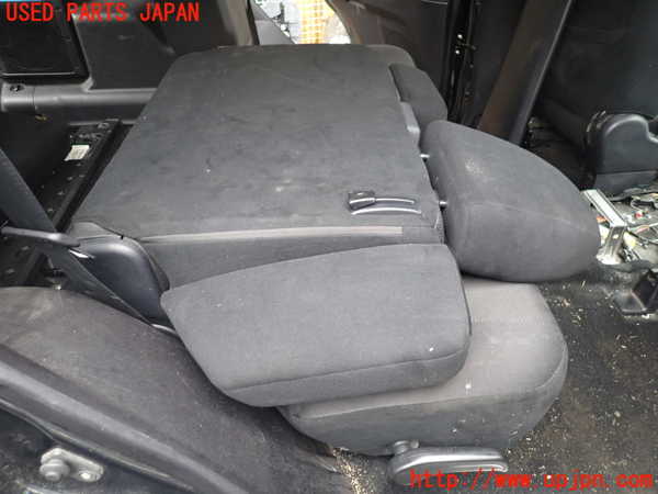 1UPJ-9234617145]パジェロ(V93W)右2列目シート 中古_5