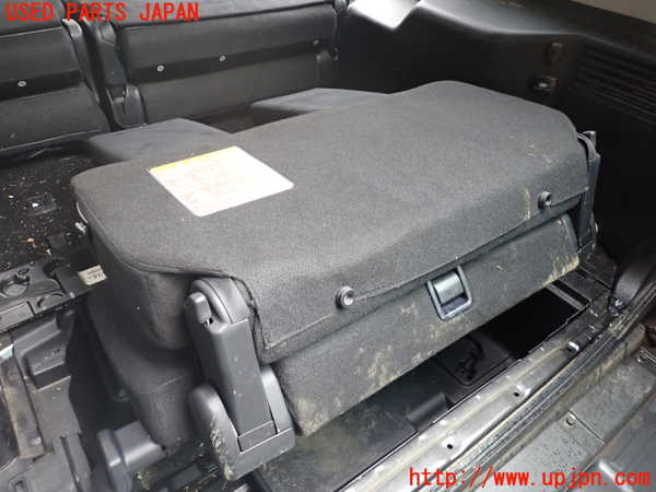 1UPJ-9234617210]パジェロ(V93W)3列目シート 中古_5