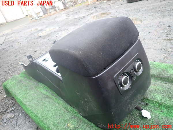 1UPJ-9234617540]パジェロ(V93W)センターコンソール 中古_4
