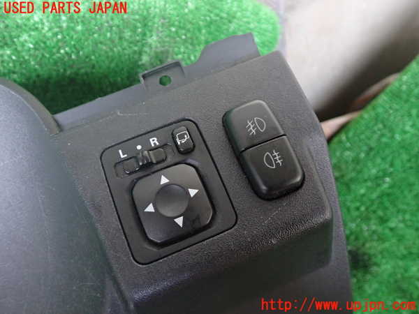 1UPJ-9234617841]パジェロ(V93W)小物入れ1 中古_2