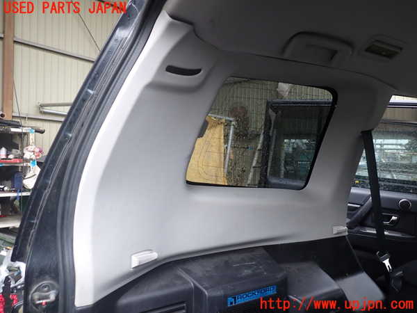 1UPJ-9234617680]パジェロ(V93W)左リアピラートリム 中古_2